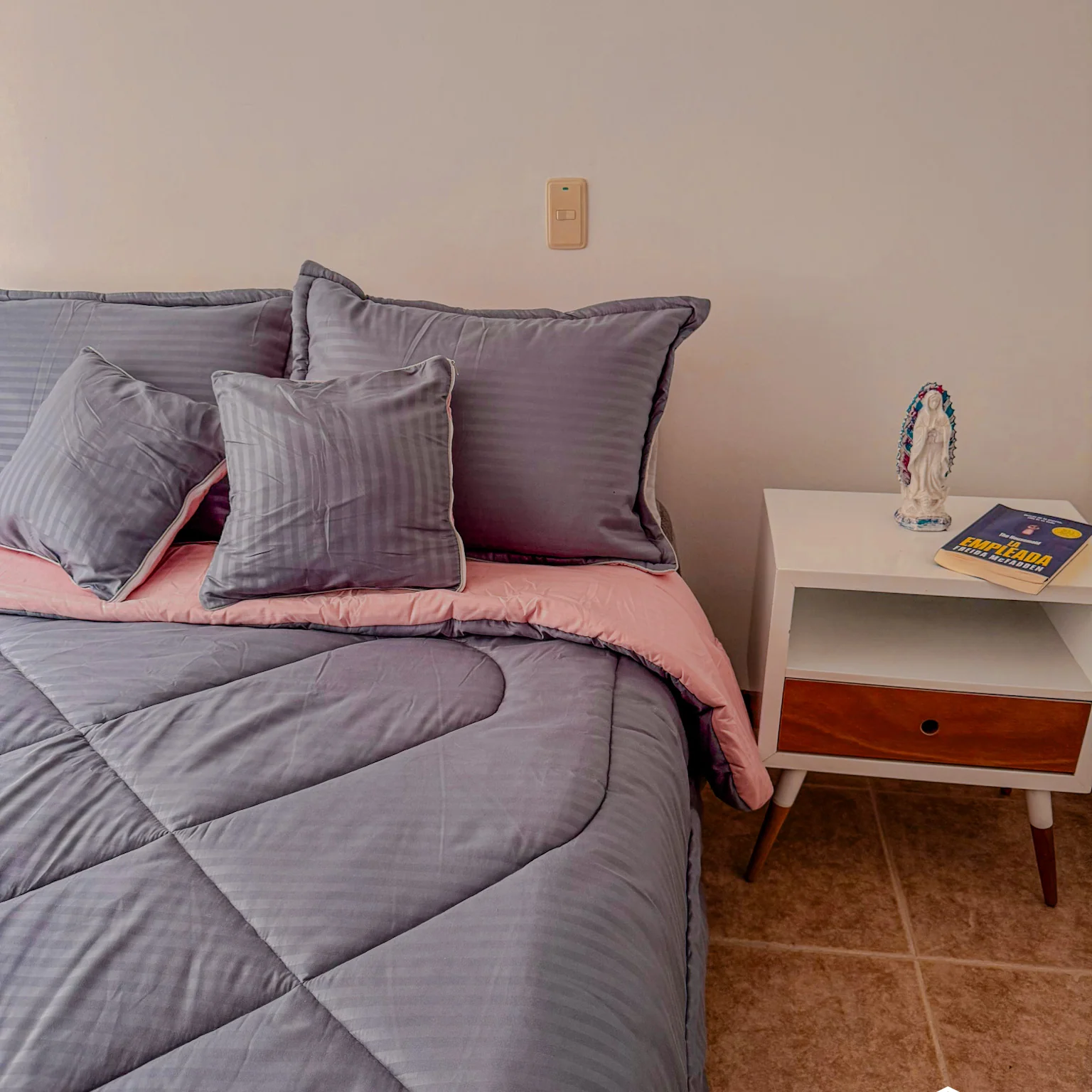 Edredon Acolchado Foam® + Cojines🎁| Cama Doble 1.40cm*1.90cm - Image 18